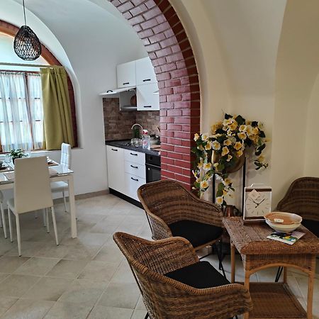 Piano Terra Centrale Vicino Al Mare Riva Ligure Dış mekan fotoğraf